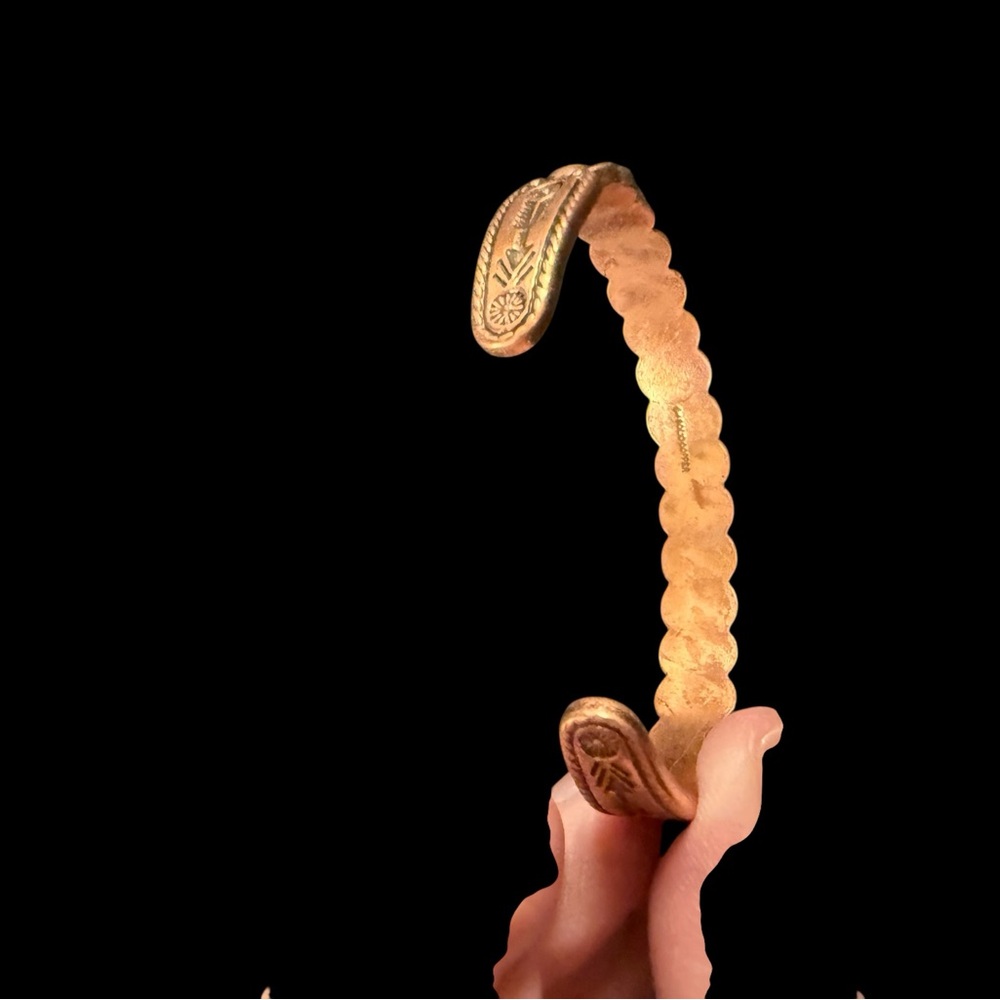 Native American Stamped Solid Copper Bracelet Cuf… - image 6